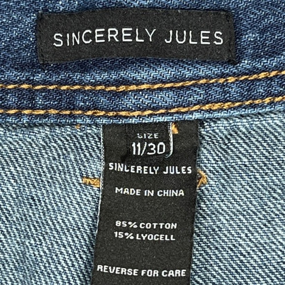 Sincerely Jules High-Rise Flare Wide Leg Crop Jeans 30" Medium Wash Raw Hem - Picture 3 of 11
